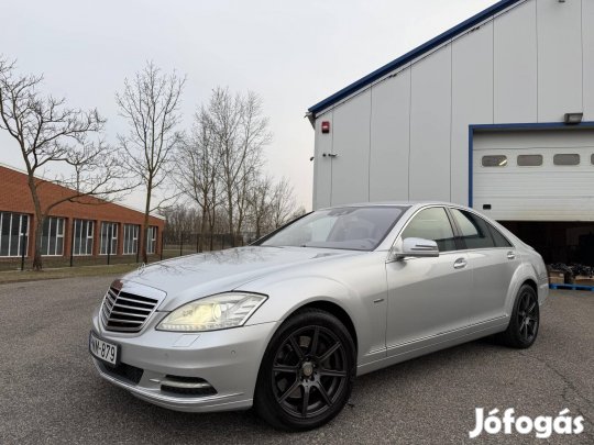 Mercedes-Benz S 350 L CDI Blueefficiency (Autom...