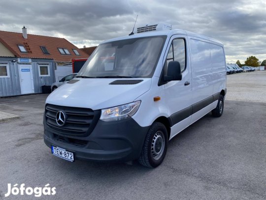 Mercedes-Benz Sprinter 211 CDI 910.623.13 hűtős...