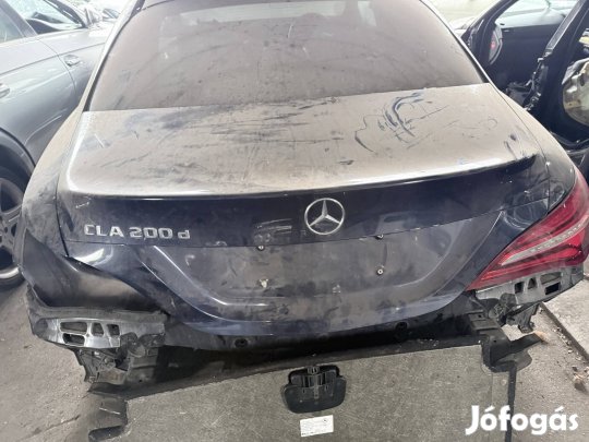 Mercedes Benz W117 CLA csomagtér ajtó