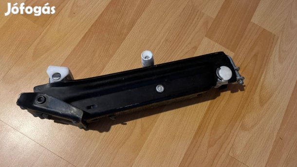 Mercedes Benz W203 C-osztály W209 CLK C osztály gyári autó emelő