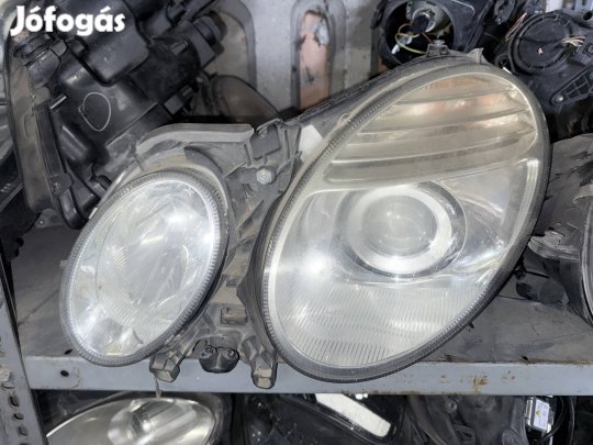 Mercedes Benz W211 E xenon bal első fényszóró