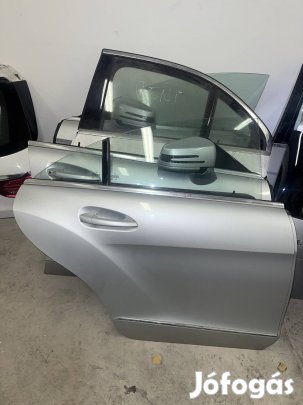 Mercedes Benz W218 CLS jobb hátsó ajtó