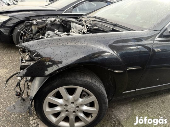 Mercedes Benz W221 S bal első sárvédő