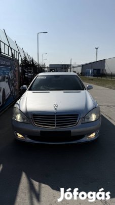 Mercedes Benz W221 S komplett eleje