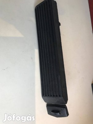 Mercedes-Benz oldtimer gázpedál.W108,111,114,115,116,W123,R107