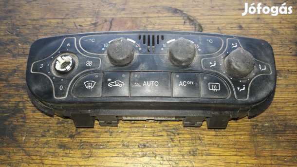 Mercedes C 220 Fűtéskapcsoló