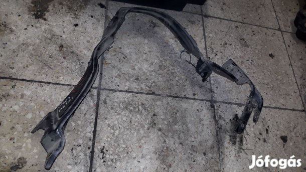 Mercedes C W203 Bal Első Lámpa Tartó Konzol