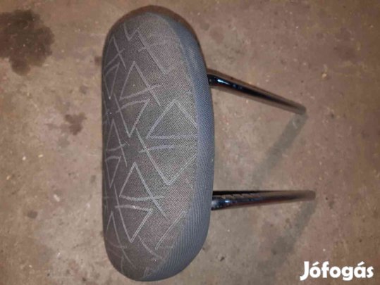 Mercedes C W203 Hátsó Fejtámla