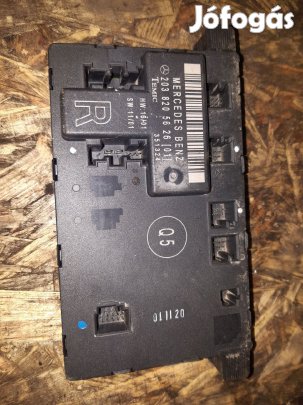 Mercedes C W203 Jobb Első Ajtó Vezérlő