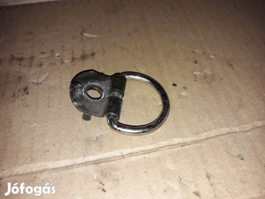 Mercedes C W203 Rakományrögzítő Fül