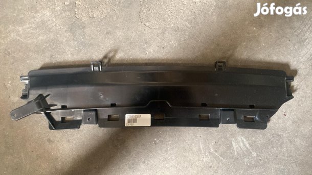 Mercedes C-class W205 fedlap A205885160064 elad