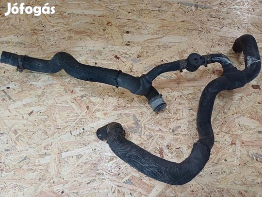 Mercedes E Class W212 (2009-2016) 2.2Cdi Diesel Vízcső