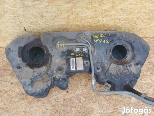 Mercedes E Class W212 (2009-2016) 2.2 Cdi Diesel Üzemanyagtank