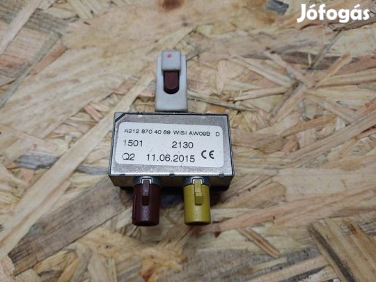 Mercedes E Class W212 (2009-2016) Antenna Erősítő