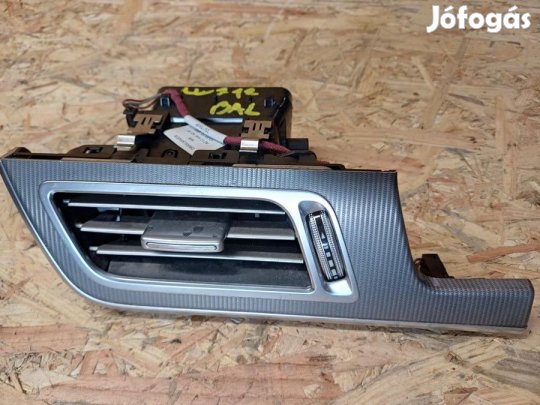 Mercedes E Class W212 (2009-2016) Bal Első Szellőző