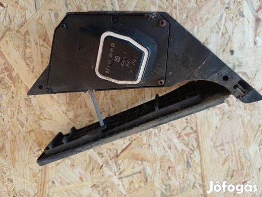 Mercedes E Class W212 (2009-2016) Diesel Gázpedál