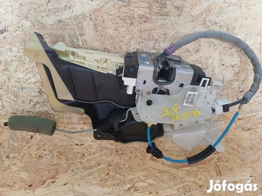 Mercedes E Class W212 (2009-2016) Jobb Első Ajtó Központizár