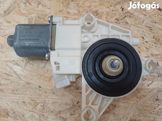 Mercedes E Class W212 (2009-2016) Jobb Hátsó Ajtó Ablakemelő Motor