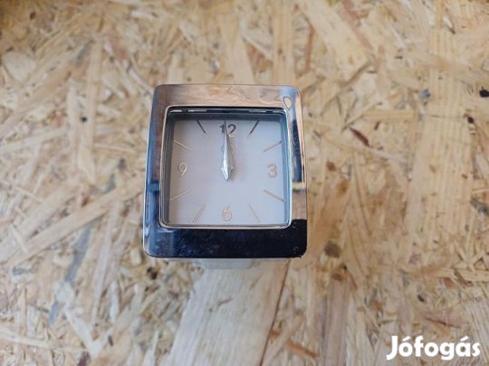 Mercedes E Class W212 (2009-2016) Óra