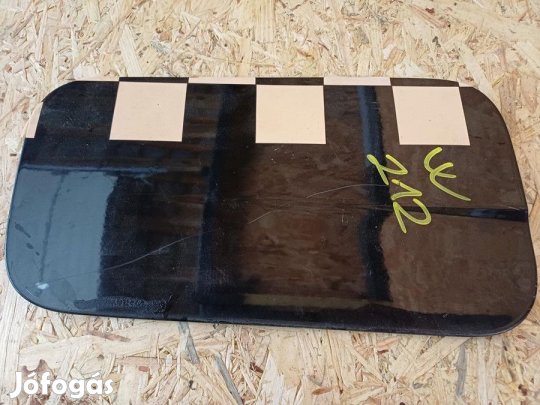 Mercedes E Class W212 (2009-2016) Üzemanyagtank Ajtó