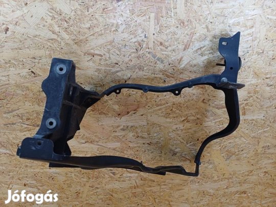 Mercedes E Class W212  (2013-2016) Jobb Első Lámpa Tartó