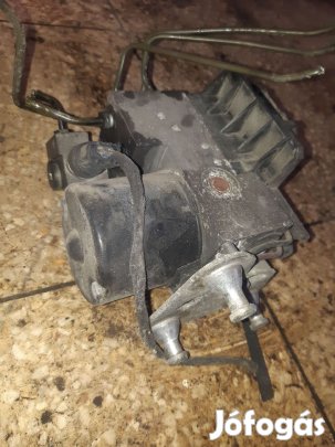 Mercedes E W210 ABS Tömb