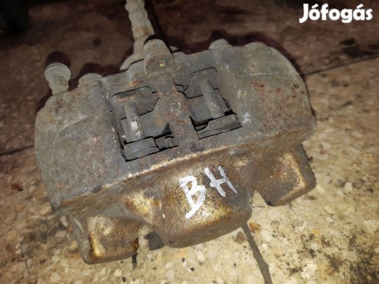 Mercedes E W210 Bal Hátsó Féknyereg