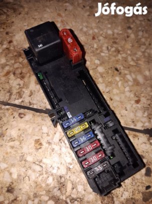 Mercedes E W210 Biztosítéktábla / Relé Tábla