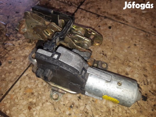 Mercedes E W210 Csomagtérajtó Zár + Központizár Motor