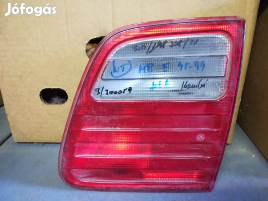 Mercedes E W210 hátsólámpa jobb belső 1995-1999