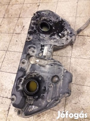 Mercedes E W211 Üzemanyag Tank