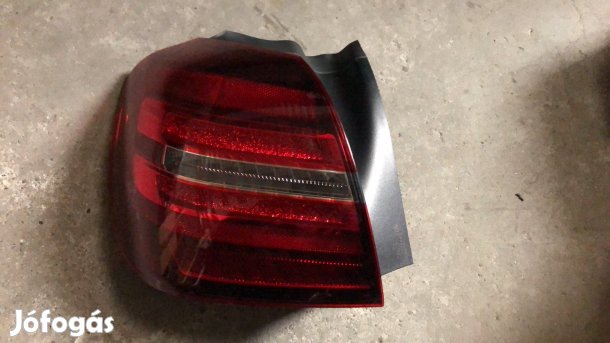 Mercedes GLA X156 bal hátsó lámpa A1569068300 eladó