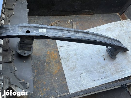 Mercedes GLC hátsó lökháritó merevitő