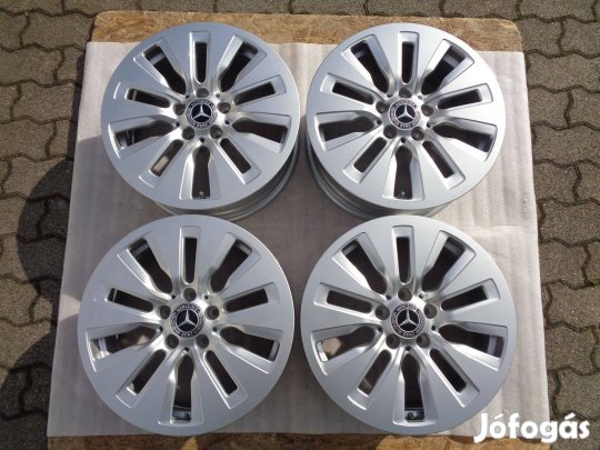 Mercedes Gyári alufelni 17-es C osztály W206, szenzorral eladó