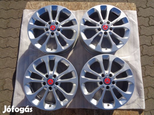 Mercedes Gyári alufelni 17-es, szenzorral szép állapotban eladó