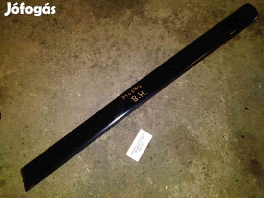 Mercedes ML 270 Bal Hátsó Ajtó Díszléc