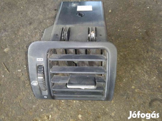 Mercedes ML 400 Jobb Első Szellőző