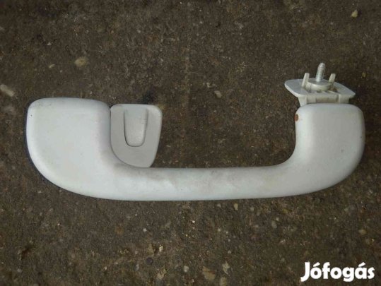 Mercedes ML 400 Kapaszkodó