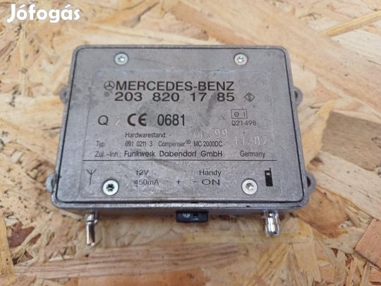 Mercedes ML W163 (1998-2005) Antenna Erősítő