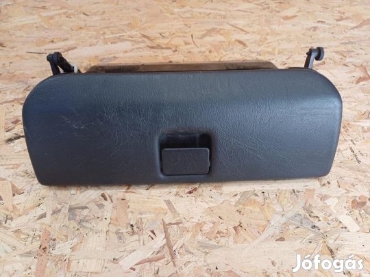 Mercedes ML W163 (1998-2005) Kesztyűtartó