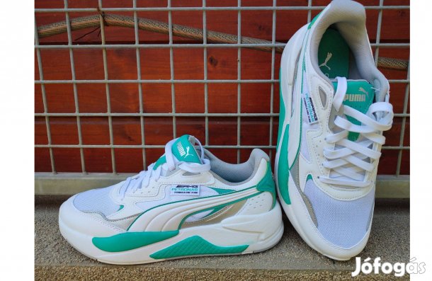 Mercedes Petronas eredeti fehér Puma cipő (43)