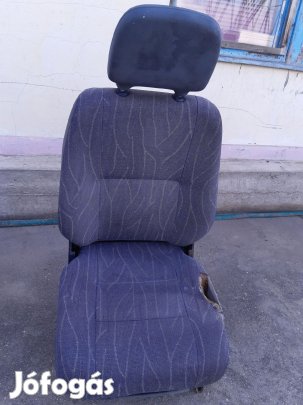 Mercedes Sprinter 903 95-06 Bal Első Ülés