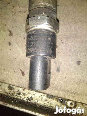 Mercedes Sprinter 903 95-06 Üzemanyag Nyomás Érzékelő