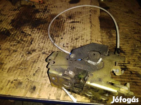 Mercedes Sprinter Jobb Első Ajtó Zárszerkezet