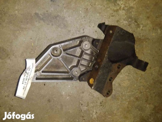 Mercedes Sprinter Motortartó Bak