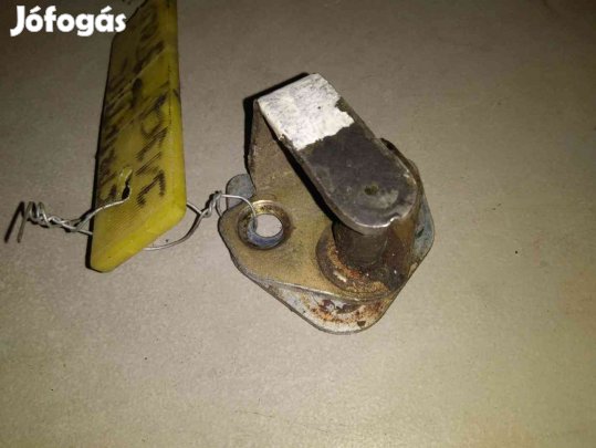 Mercedes Sprinter Tolóajtó Zár Ütköző