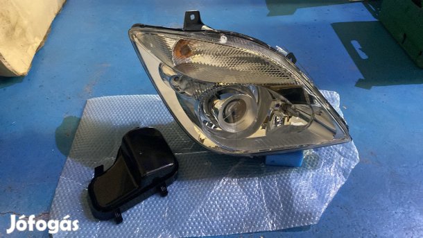 Mercedes Sprinter W906 jobb fényszóró, XENON, ÚJ A9068201061 eladó