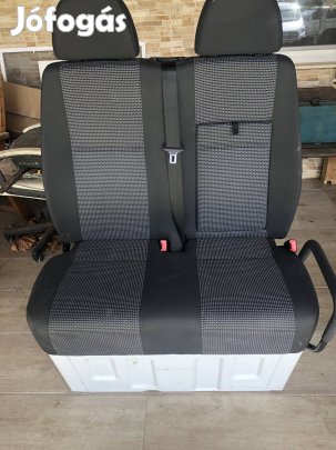 Mercedes Sprinter gyári ülés