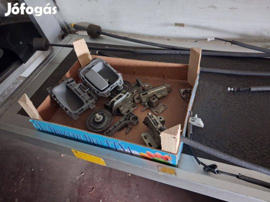 Mercedes Sprinter w906 felújított hátsó ajtó