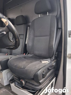 Mercedes Sprinter w906 légrugós vezetőülés